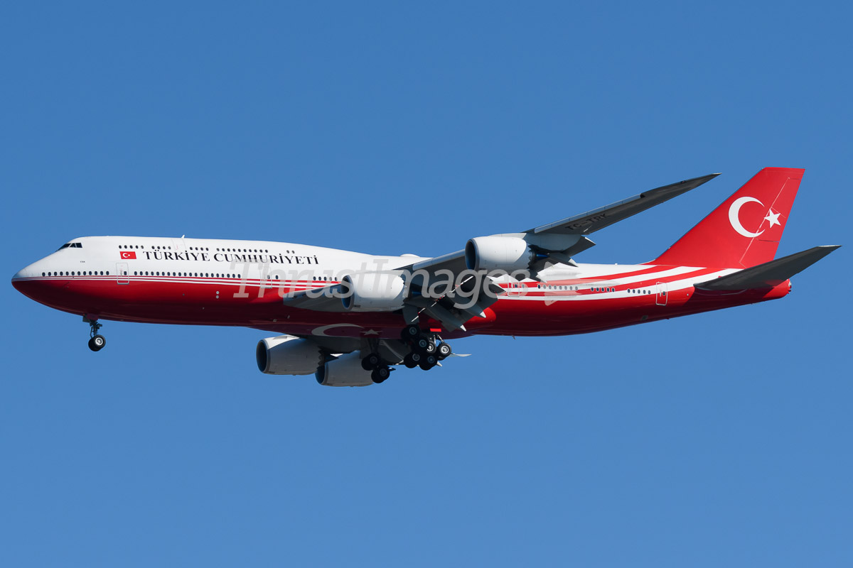 Turkish Government Boeing B747-8i TC-TRK